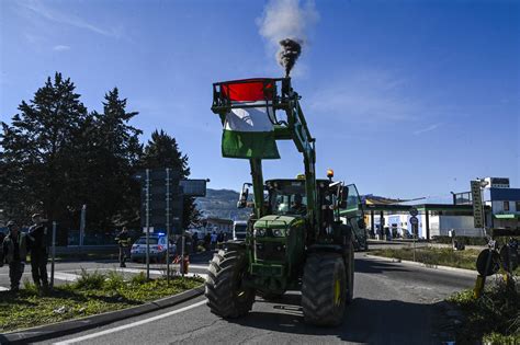 La Protesta Degli Agricoltori Arriva A Roma Nazione Futura Rivista