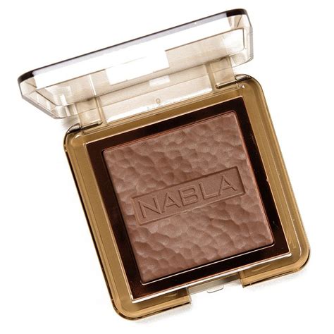 Nabla Cosmetics Soft Revenge Skin Bronzing Powder Review Swatches