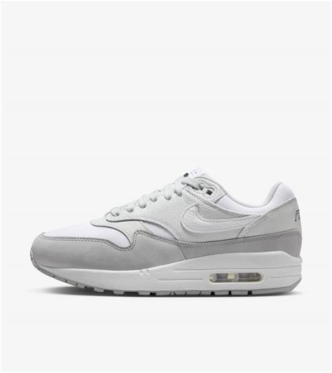 Women's Air Max 1 '87 'White and Photon Dust' (FN0564-001) release date ...