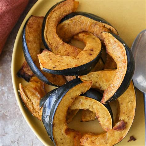 Roasted Acorn Squash Slices Chef Lindsey Farr