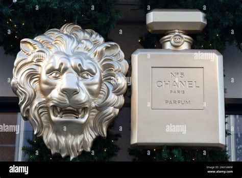 Chanel Christmas Decorations