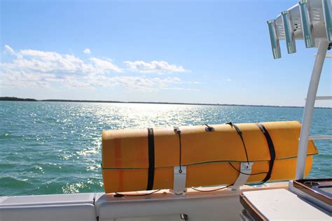 Get A Floating Mat Rack For Your Boat Manta Fm System