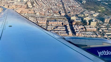 Famous Circling Approach Landing Runway 31 NYC LaGuardia JetBlue