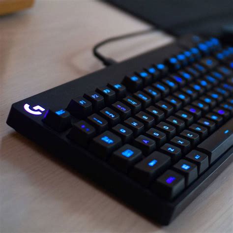 Logitech G Pro Tenkeyless Mechanical Wired Gaming Keyboard With Gx Blue