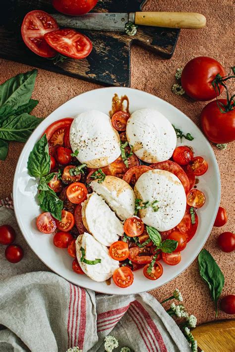 Burrata Caprese Aimee Mars