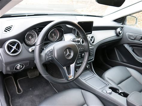 2017 Mercedes-Benz GLA-Class: 112 Interior Photos | U.S. News