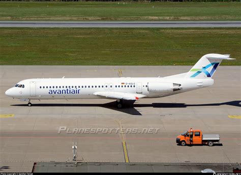 D AOLG Avanti Air Fokker 100 F28 Mark 0100 Photo by Günther Feniuk