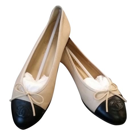 Chanel Beigeblack Two Tone Ballerina Flats Leather Ref30380 Joli Closet