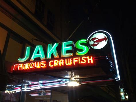 Jakes Famous Crawfish Portland Oregon Le Continental