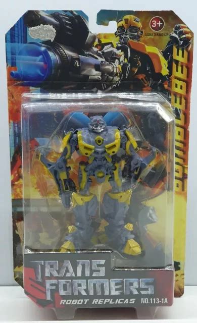 TRANS FORMERS ROBOT Replica Bumblebee NIB Action Figure No 113 1A