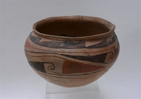 Native American Pottery at Matt Wood's AAIA, Inc.