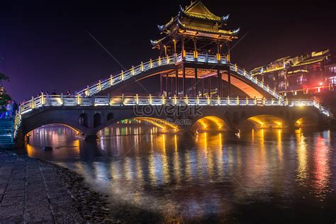 Night View Of Fenghuang Ancient Town In Hunan Province Picture And HD Photos | Free Download On ...