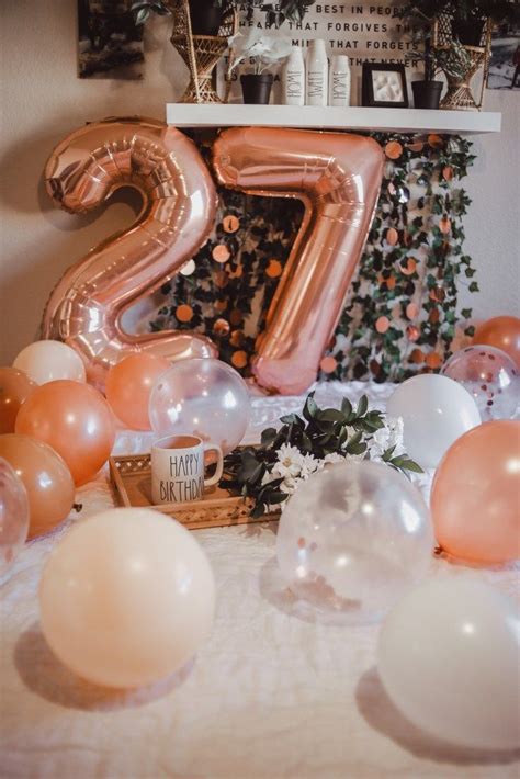27 Years And Going How To Diy A Birthday Photoshoot Fotos De Aniversário Fotografia De