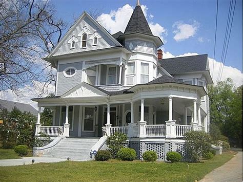 Victorian House Polychrome Paint Schemes Ideas Victorian Homes