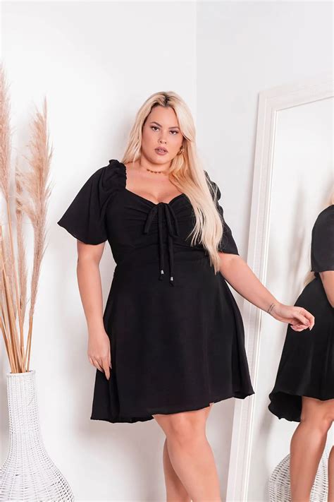 Vestido Plus Size Laura Preto Malinha Plus Size