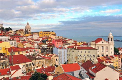 Tour Panoramico Di Lisbona Di Ore In Tuk Tuk Getyourguide