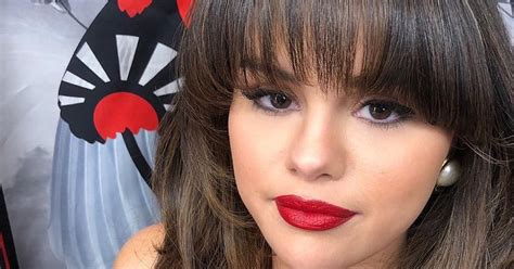 Selena Gomez Wears Rare Beauty In Boyfriend Music Video Popsugar Beauty