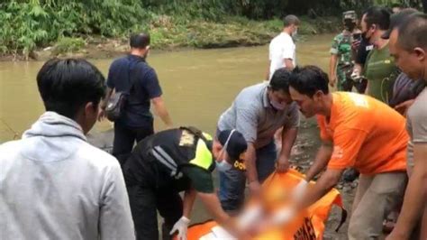 Berenang Di Kali Ciliwung Bocah Sekolah Temukan Jasad Wanita