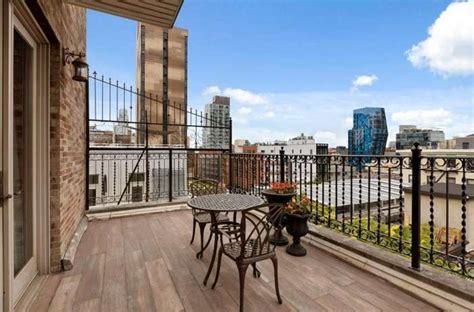 21 Manhattan Hotels With Balcony And View