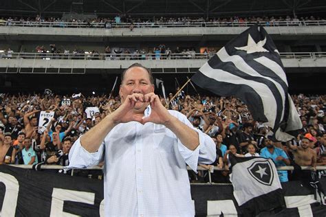 John Textor ganha título de cidadão do Estado do Rio de Janeiro