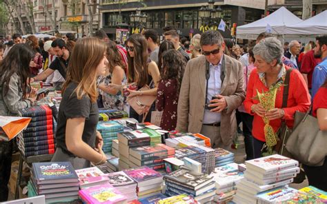 ¡8 Fiestas Populares De Cataluña Impresionantes Alberg Centre Esplai