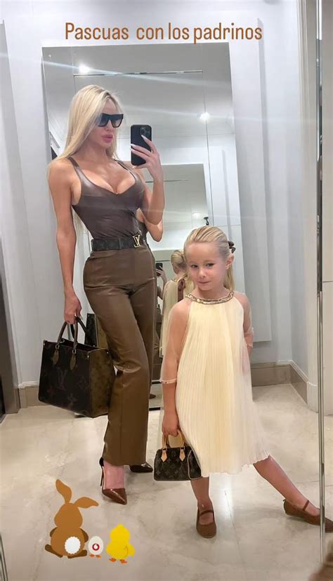 El Look De Matilda La Hija De Luciana Salazar Que Lució Para Pascuas