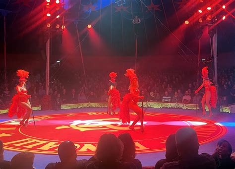 Werkstatt Besch Ftigte Schnuppern Zirkus Luft Zu Gast Im Circus