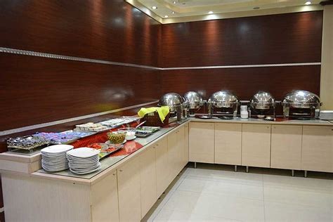 IRAN HOTEL - Reviews, Photos