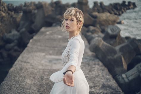 Women Portrait Blonde Brown Eyes Open Mouth White Dress Looking Over