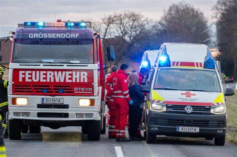 Drei Verletzte Bei Verkehrsunfall In Ried Im Traunkreis