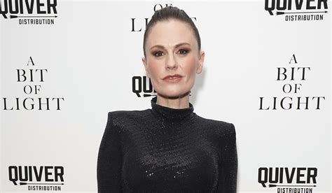 La Misteriosa Dolencia Que Impide A Anna Paquin Caminar Y Hablar Con