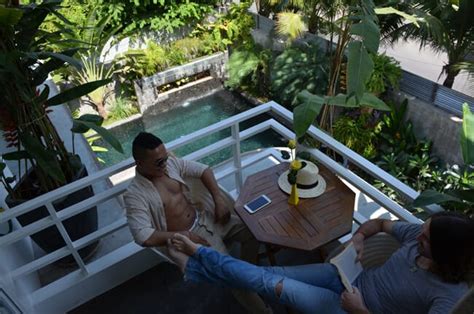 Arthur Paul Charming Gay Hotel Phnom Penh Travel Gay