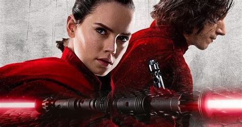 Rise of the Skywalker Gives Rey a Double-Bladed Red Lightsaber, What ...