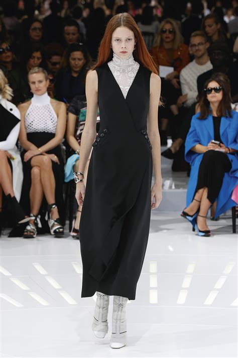 Christain Dior Ready To Wear Spring Summer 2015 Dresses Collection