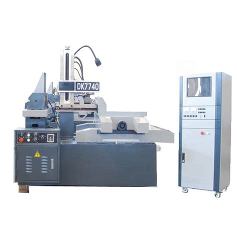 Edm Wire Cut Machine Dk With Good Rigidity Low Noise