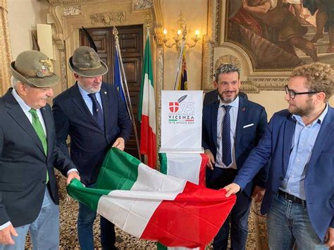 Vicenza Presentato Il Logo Per La 95 Adunata Nazionale Degli Alpini