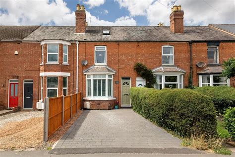 Rugby Road Cubbington Leamington Spa 3 Bed Terraced House £315 000