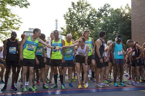 Runners Take The Street In Crims 2017 Michigan Mile Race