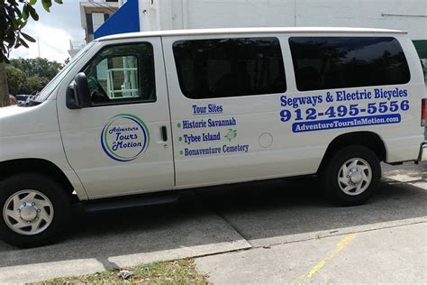 2023 Savannah Small-Group Van Movie Tour