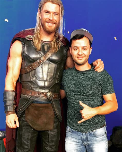 First Look At Thor Ragnarok Costumes