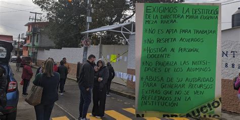 Padres exigen destitución de directora en primaria de Xalapa Presencia MX