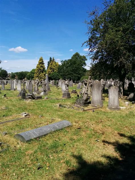 Kingston Cemetery & Crematorium - Opening Times, Contacts - Cemetery in ...