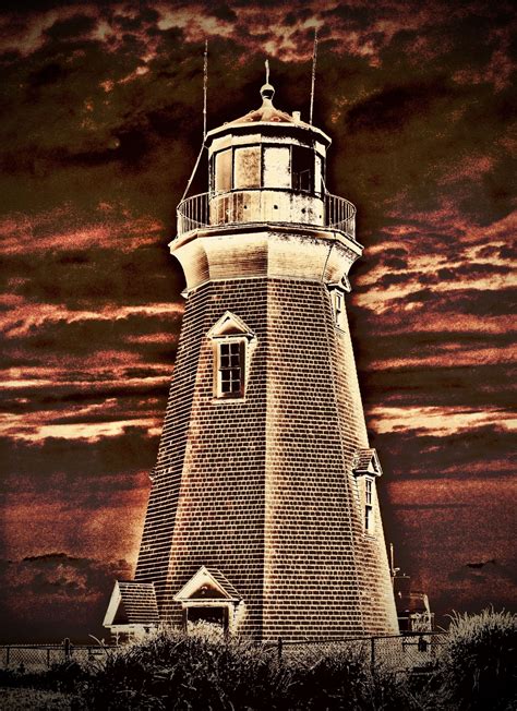 The lighthouse Sea Beacon "Storm Watch" - Welcome