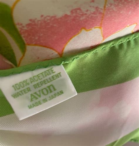 Vintage Avon Sm Kent Spring Floral Burst Scarf Gem