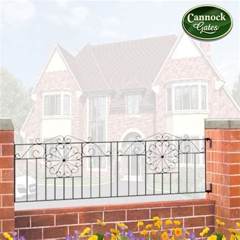 Regent Scroll Metal Fencing 3ft High Cannock Gates