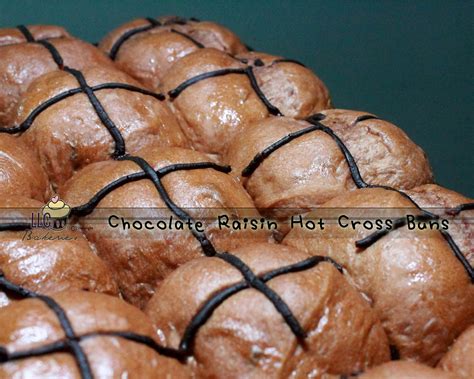 LLC Bakeries Chocolate Raisin Hot Cross Buns