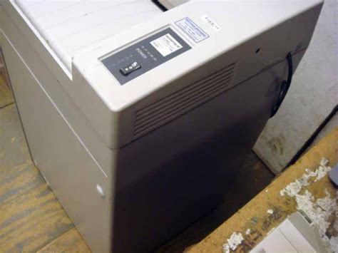 Destroyit 4000 Lvl 3 Industrial Crosscut Paper Shredder