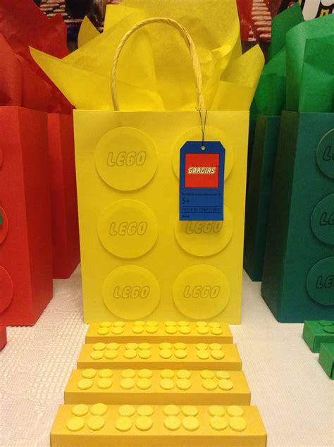 Bolsa De Cumplea Os Y Cajitas Legos Con Dulces