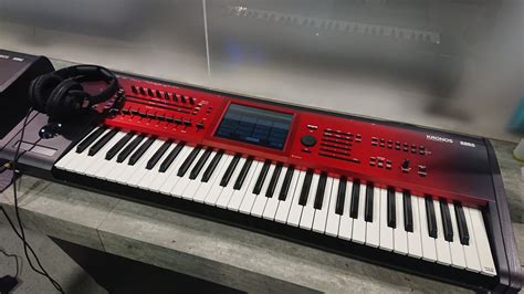 Korg Kronos Special Edition 新音色を追加した赤いグラデーション塗装モデル Digiland（デジランド）