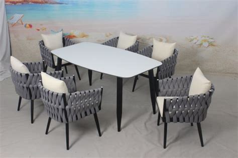 Wholesale Modern Style Hotel Garden Outdoor Dining Table Set Rope